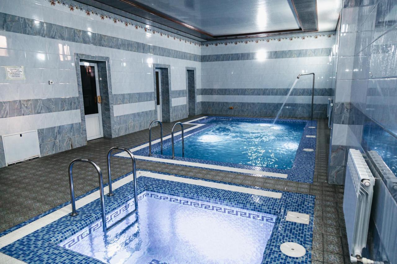 Buyuk Ipak Yo'Li Hotel Namangan Zewnętrze zdjęcie
