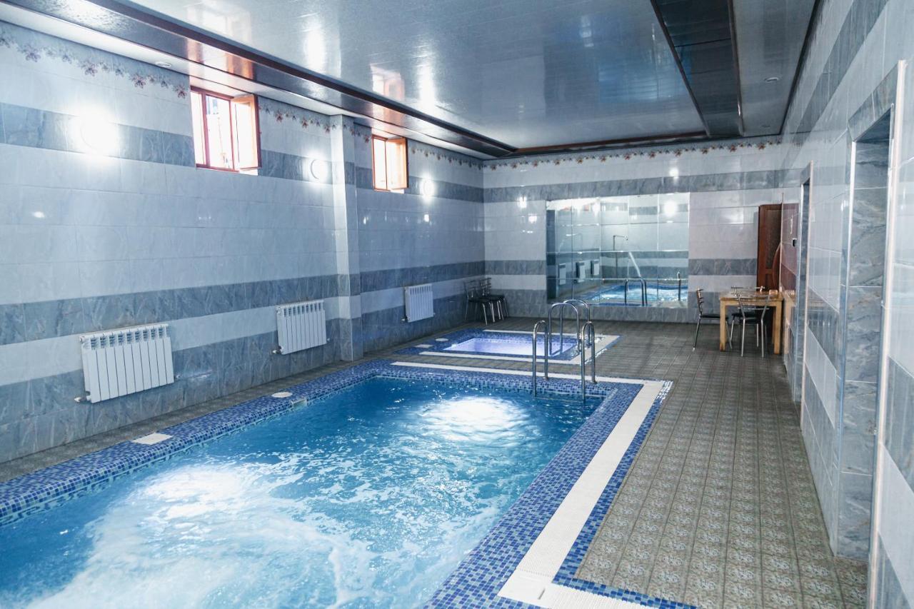 Buyuk Ipak Yo'Li Hotel Namangan Zewnętrze zdjęcie