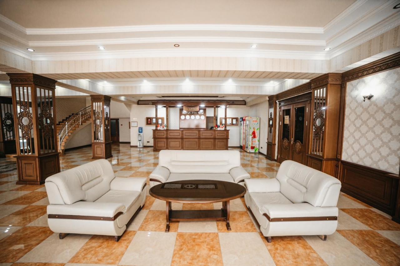 Buyuk Ipak Yo'Li Hotel Namangan Zewnętrze zdjęcie