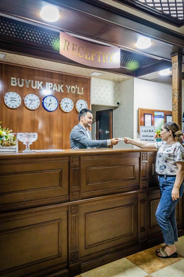 Buyuk Ipak Yo'Li Hotel Namangan Zewnętrze zdjęcie