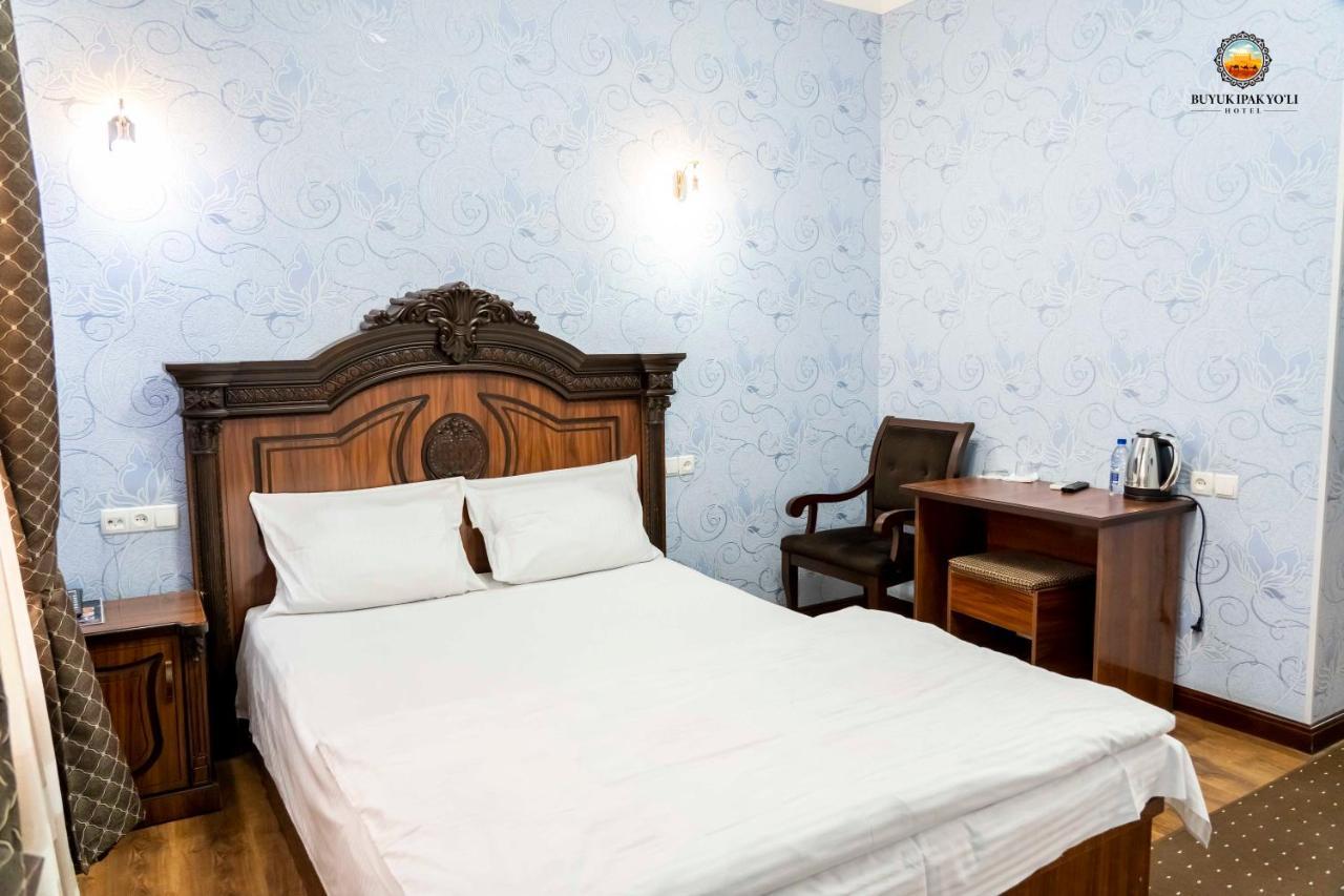 Buyuk Ipak Yo'Li Hotel Namangan Zewnętrze zdjęcie