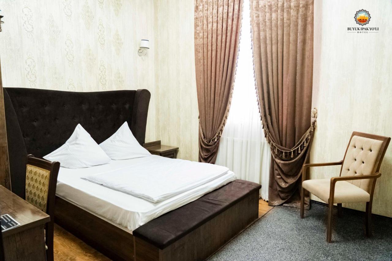 Buyuk Ipak Yo'Li Hotel Namangan Zewnętrze zdjęcie