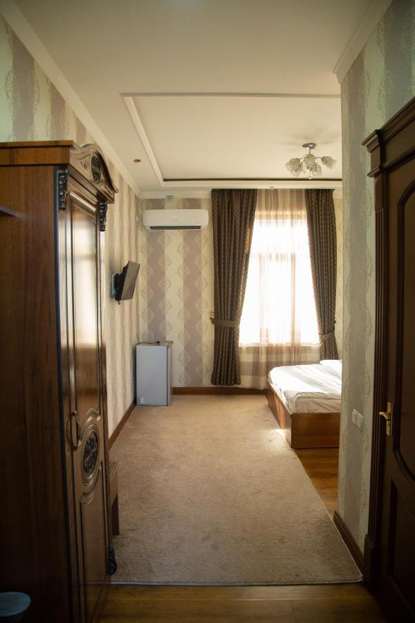 Buyuk Ipak Yo'Li Hotel Namangan Zewnętrze zdjęcie